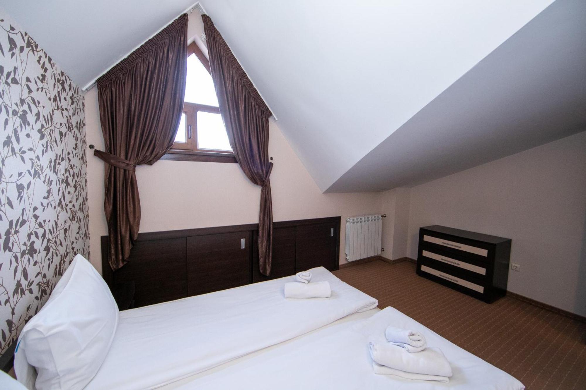 Hotel Iceberg Borovets Exterior foto